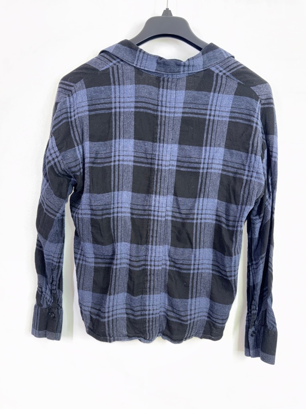 Vince navy black plaid pullover long sleeve top size small - Picture 5 of 6